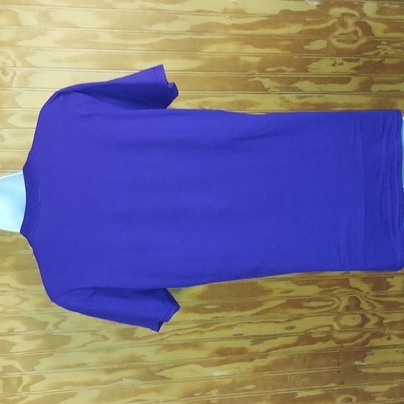 Elisa - Picture 3 of 4